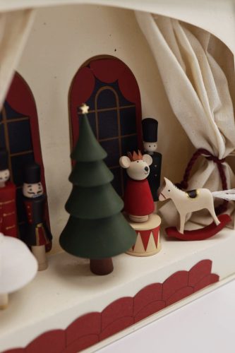 Sabo Concept - Diótörő mini színház